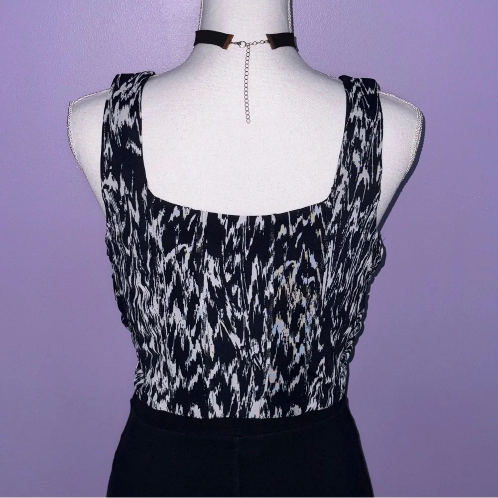 FINAL PRICE!!  NWT House of Harlow Patterned Corset Top - Picture 11 of 13